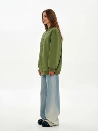 Бомбер женский свободного кроя на молнии