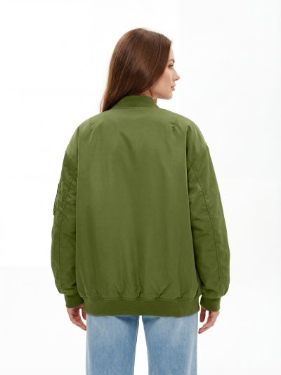 Бомбер женский свободного кроя на молнии