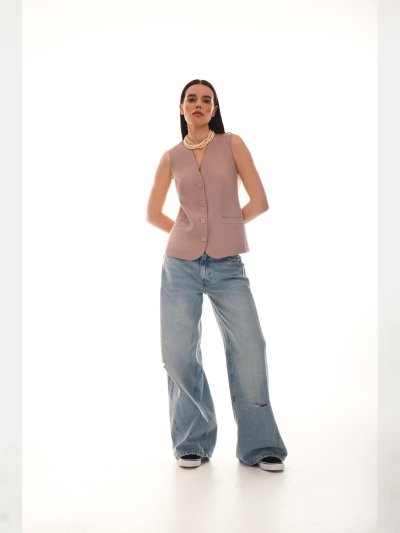 Жилет женский классический полуприлегающий