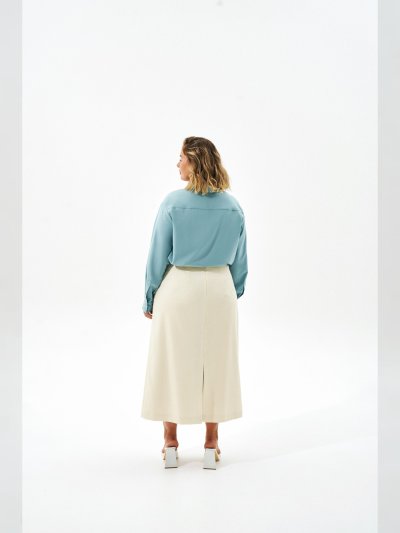 Блузка женская рубашечного кроя с длинным рукавом