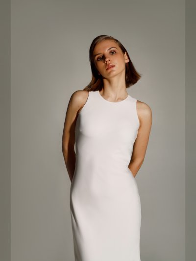 Платье миди женское прилегающего силуэта