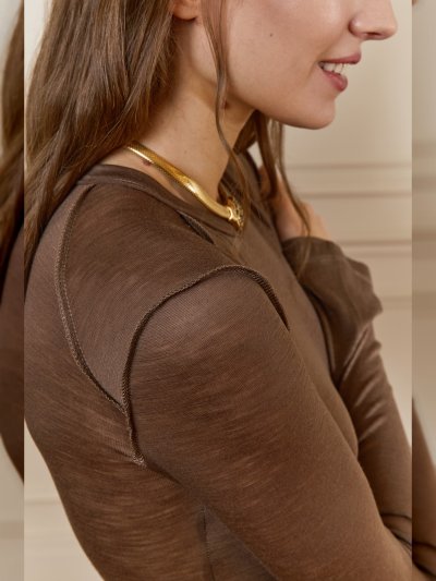 Лонгслив женский базовый прилегающий